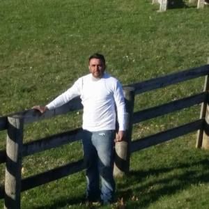 Meet your Posher, Carlos miguel